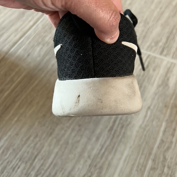 Nike boys shoes - Picture 9 of 11